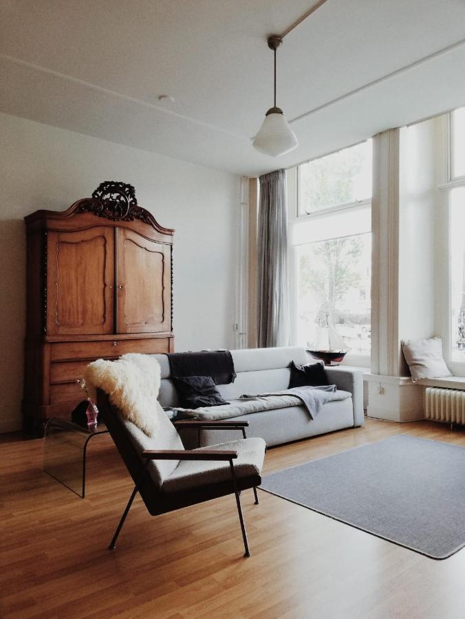 Guesthouse Uit De Kunst Леуварден Екстериор снимка